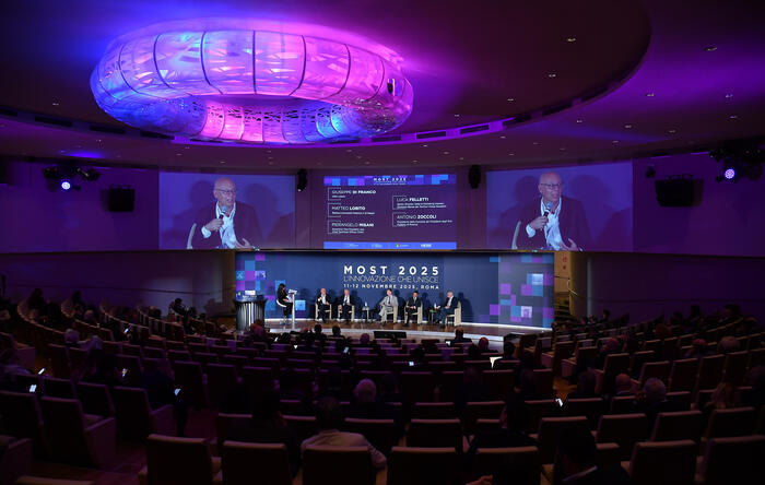 L intervento del CEO Lutech Giuseppe Di Franco al  MOST 2025 L innovazione che unisce  presso l auditorium della tecnica
Roma 11 novembre 2025
ANSA/FABIO CIMAGLIA (NPK)



